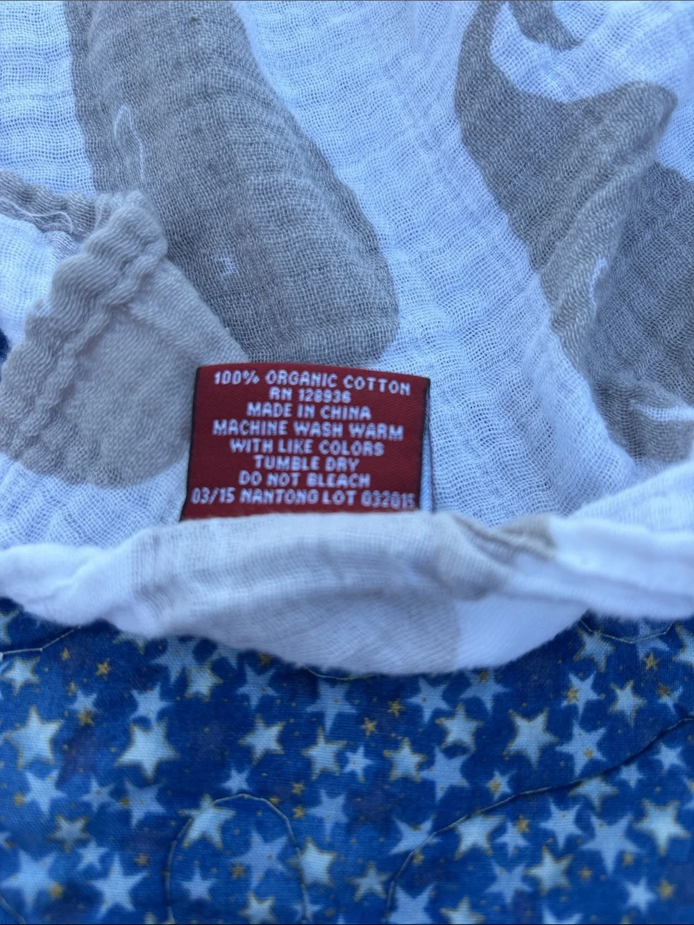 Milkbarn  whale burp cloth